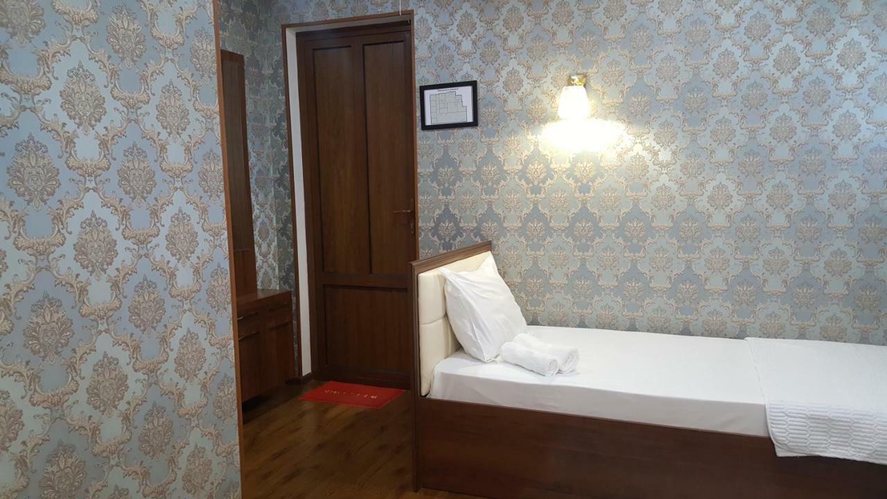 Rohat Hotel Kokand Exterior photo